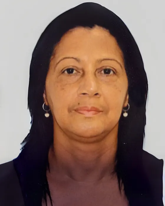 Retrato de Ana Cláudia Neves Passigatte